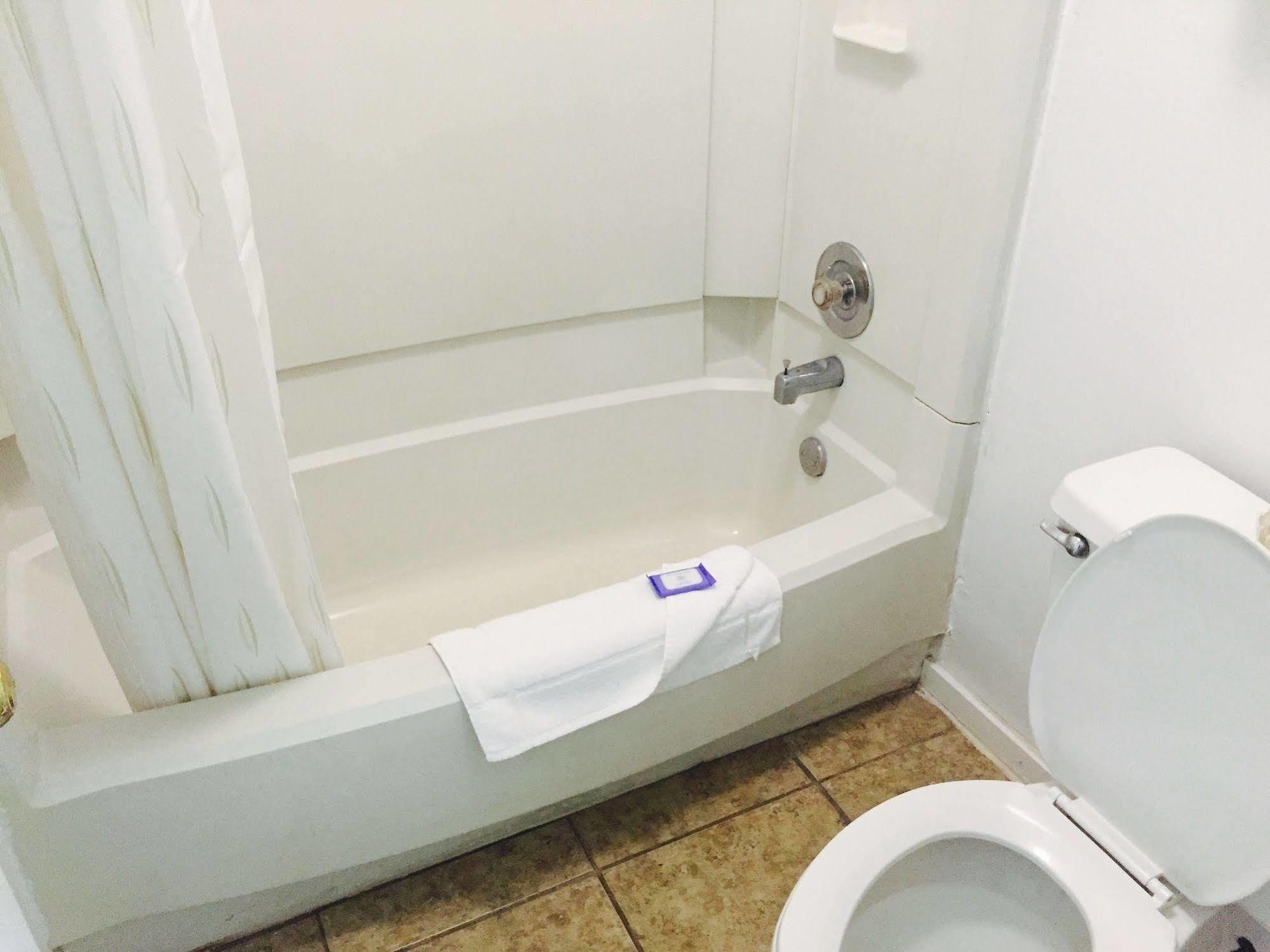 Winton Inn & Suites Barnwell Kültér fotó